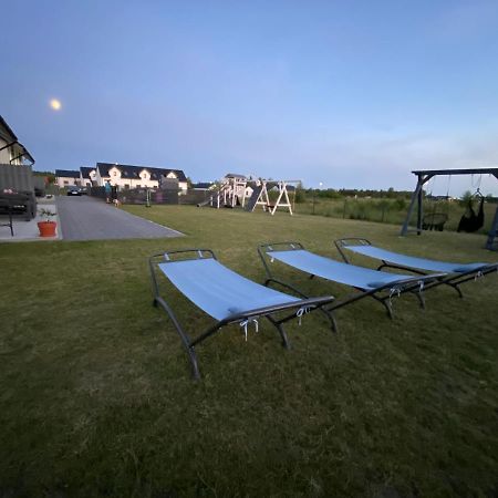Apartamenty Lebska Ostoja Nowecin Bagian luar foto